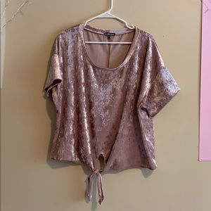 Short sleeve velvet shirt